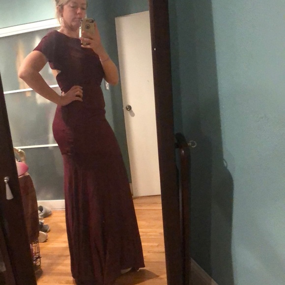 ASOS floor length backless burgundy dress - Picture 2 of 5